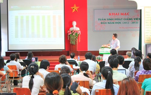 Tuần sinh hoạt giảng viên đầu năm học 2012-2013